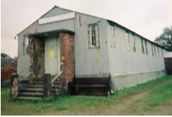 Yr hen neuadd bentref Coedybryn